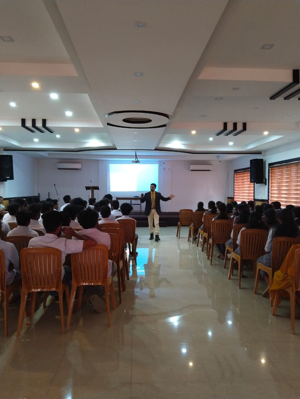 London College Kochi Campus & Activities photo 16